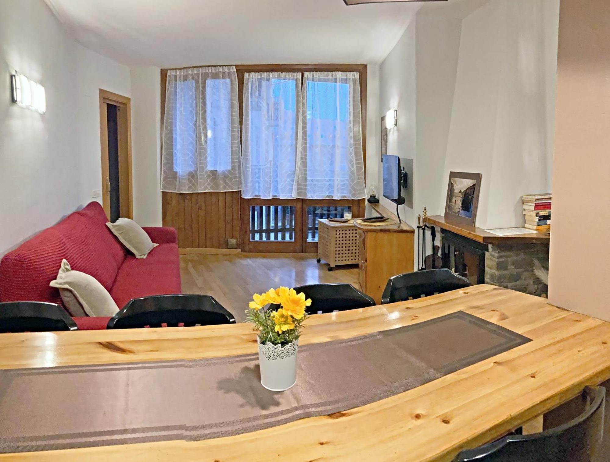 Apartamento Casovall Appartement Esterri d'Àneu Buitenkant foto
